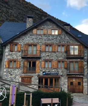 Hotels in Erill La Vall